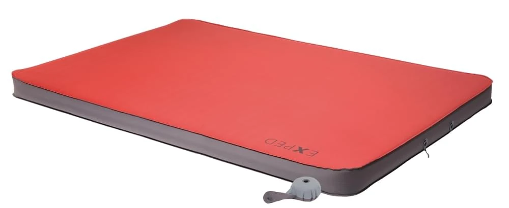 Exped MegaMat Duo 10 LW+ Slaapmat Rood Exped MegaMat Duo 10 LW+ Slaapmat Rood -Kampeerwereld Winkel 68699 exped megamat duo 10 lwslaapmat