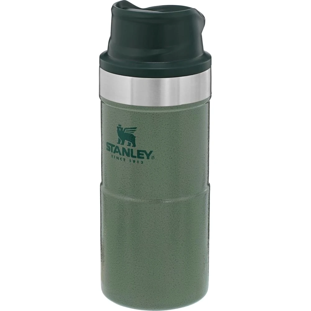 Stanley The Trigger-Action Travel Mug 0.35L Groen Stanley The Trigger-Action Travel Mug 0.35L Groen -Kampeerwereld Winkel 73124 stanley the trigger action travel mug 035l hammertone green