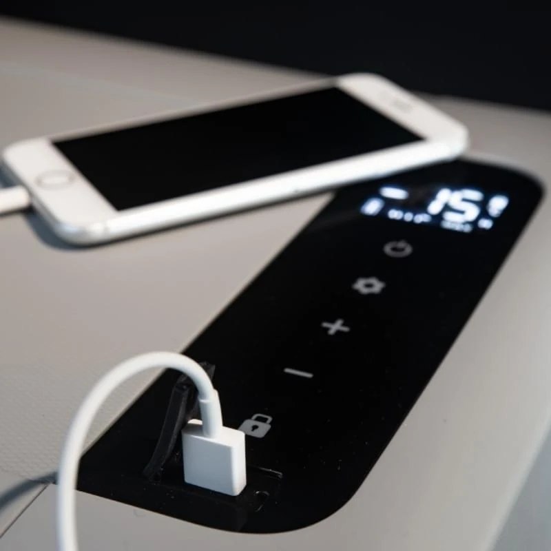 Mestic MCC-25 AC/DC Compressor Koelbox Mestic MCC-25 AC/DC Compressor Koelbox -Kampeerwereld Winkel 88045 mestic mcc 25 acdc compressor