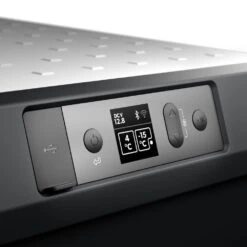 Dometic CFX3 75 Dual-zone Koelbox -Kampeerwereld Winkel 94053 dometic cfx3 75 dual zone koelbox